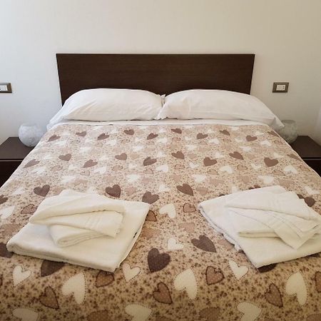 מונטרוסו אל מארה Stunning Seaview Apartment מראה חיצוני תמונה