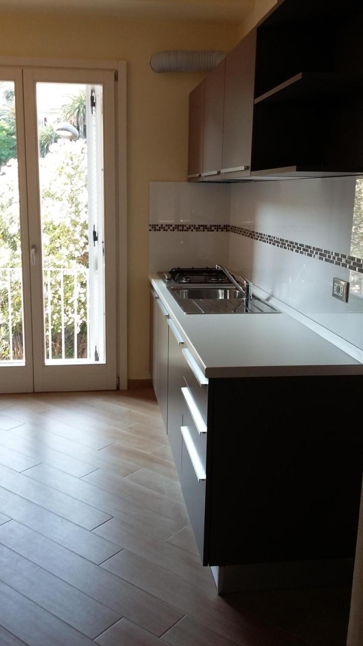 מונטרוסו אל מארה Stunning Seaview Apartment מראה חיצוני תמונה