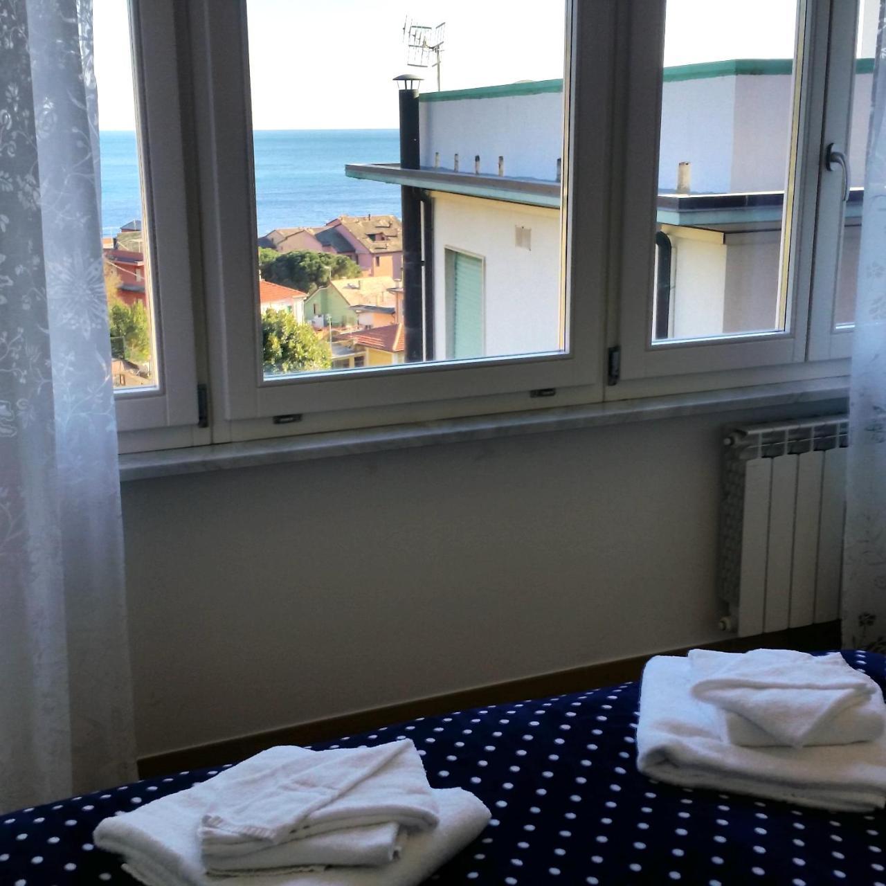 מונטרוסו אל מארה Stunning Seaview Apartment מראה חיצוני תמונה