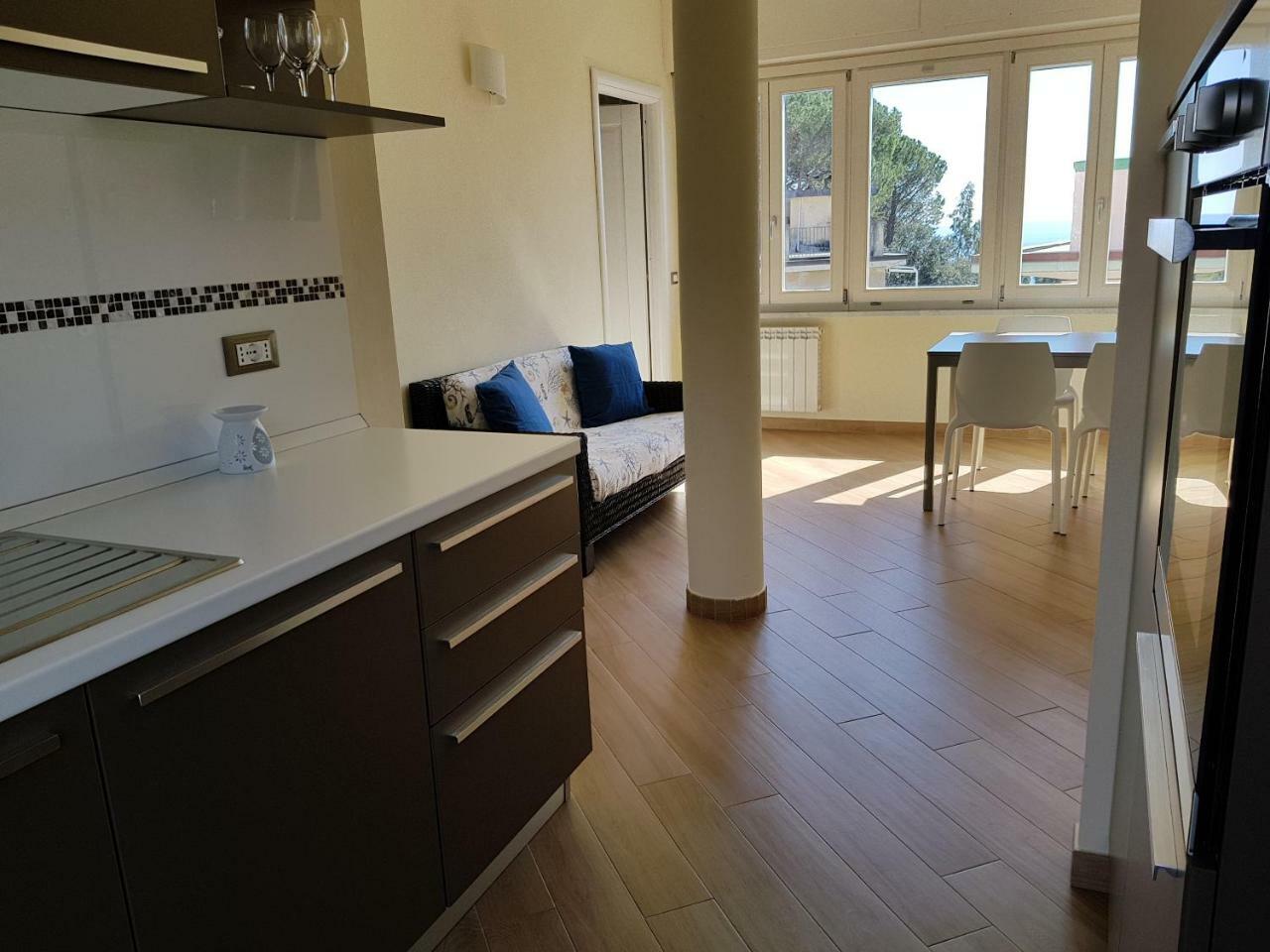 מונטרוסו אל מארה Stunning Seaview Apartment מראה חיצוני תמונה